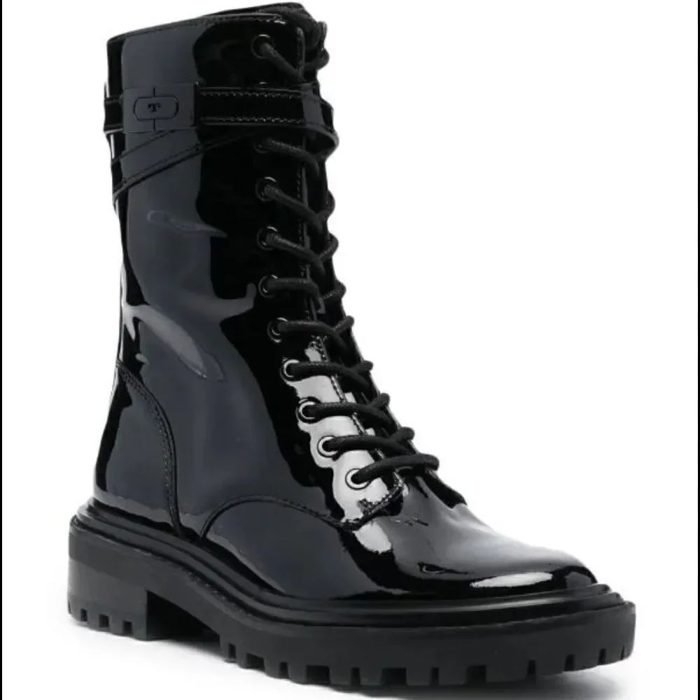 NEW Tory Burch patent leather finish T hardware combat boot size 7M